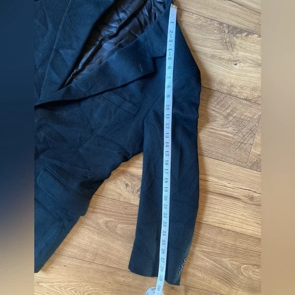 NWOT Vintage 100% Cashmere Black Blazer- Size 41/42